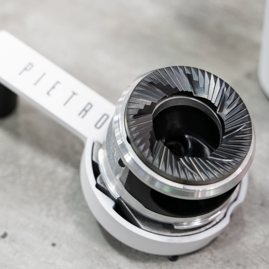 Pietro Handmühle Artic White
